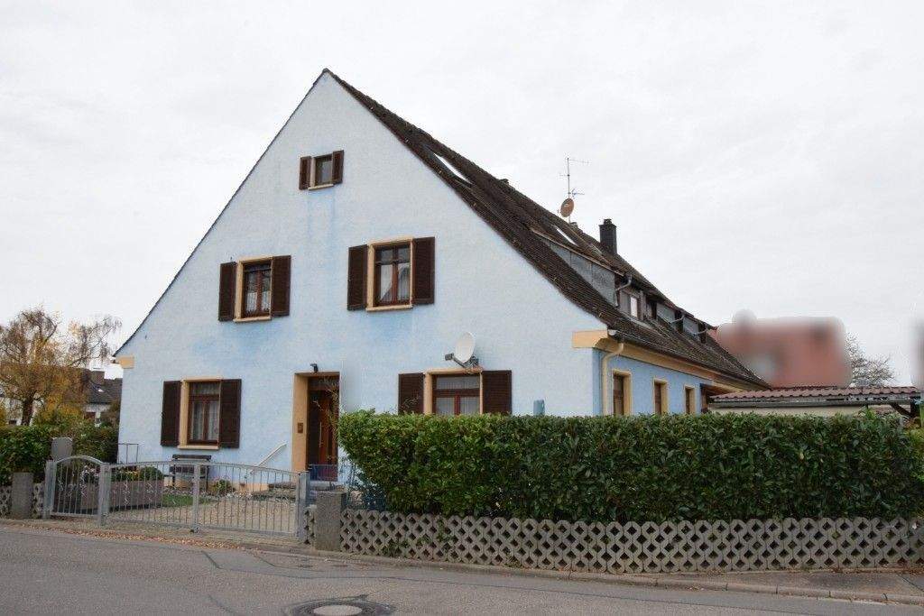 Thumbnail-Zweifamilienhaus in Hartheim