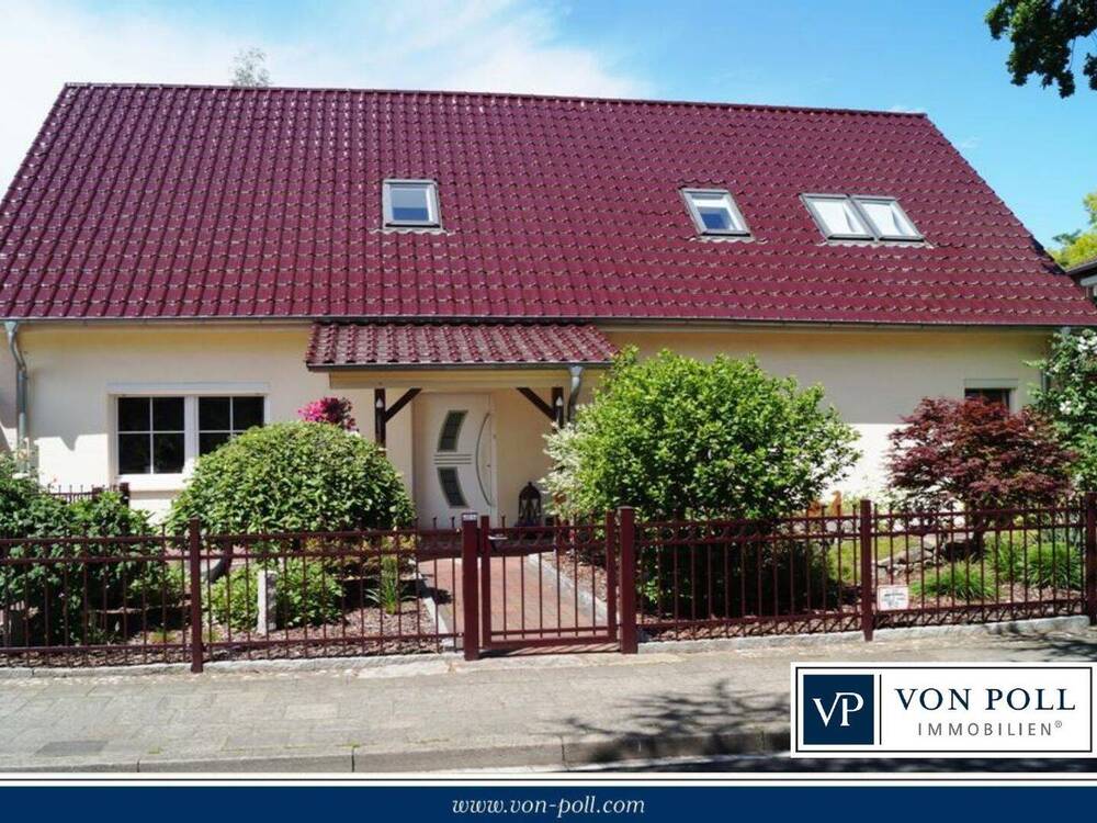 Thumbnail-Modernisiertes Zweifamilienhaus mit Charme & Potenzial - Perfekt für Generationenwohnen