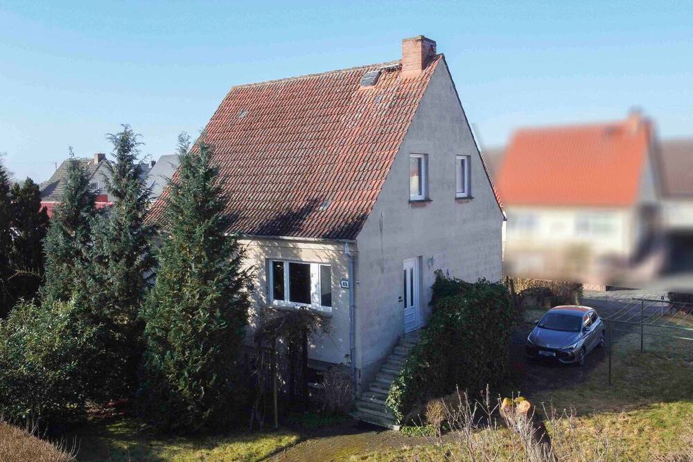Thumbnail-Jetzt anpacken, gestalten, einziehen - Familienhaus mit Potenzial in Samtens auf Rügen