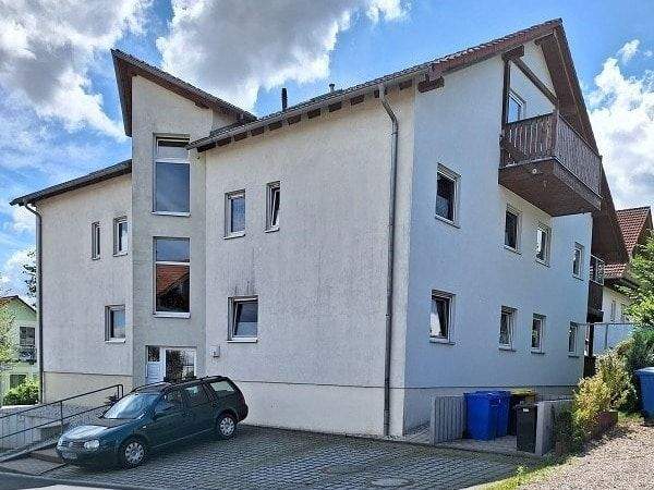 Thumbnail-Schöne große Dachgeschoßwohnung in ruhiger Siedlungslage mit Pkw-Stellplatz