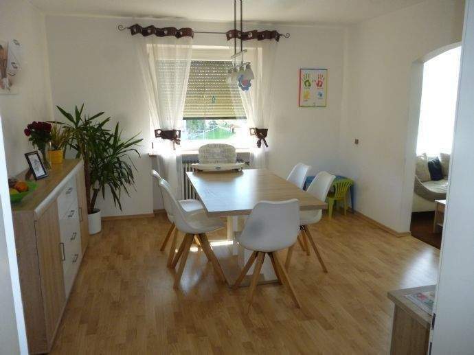 Thumbnail-helle 3 - Zimmer Wohnung mit 40 m² Dachterrasse und Südbalkon
