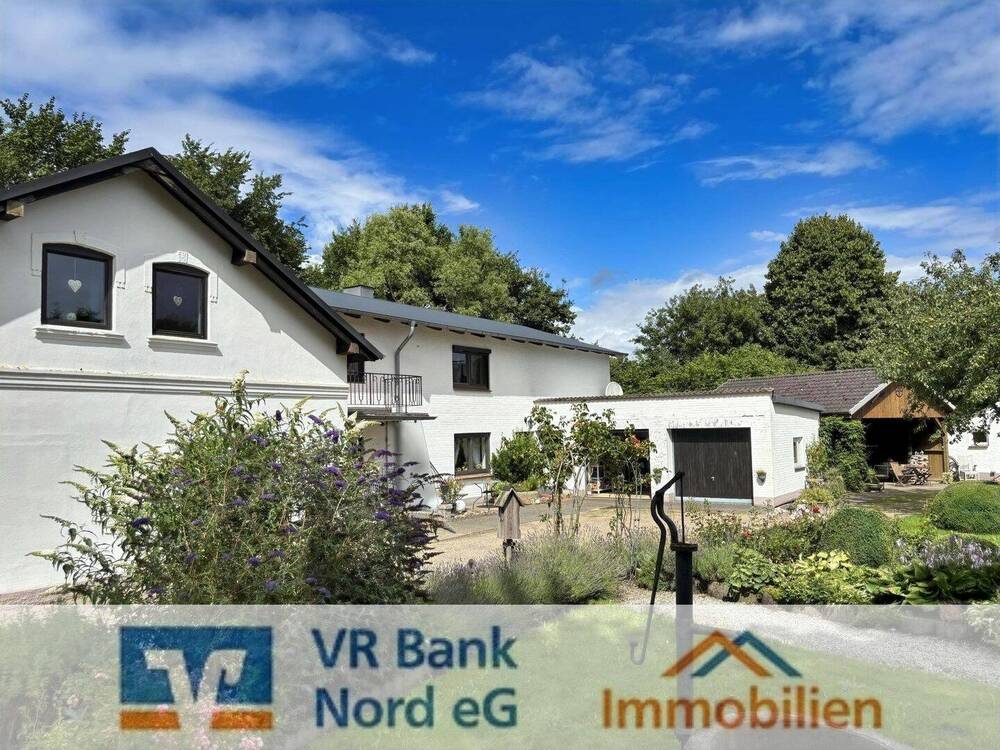 Ansicht aus dem Vorgarten