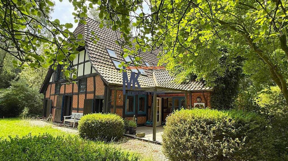 Thumbnail-Resthof in ABSOLUTER Alleinlage zu verkaufen