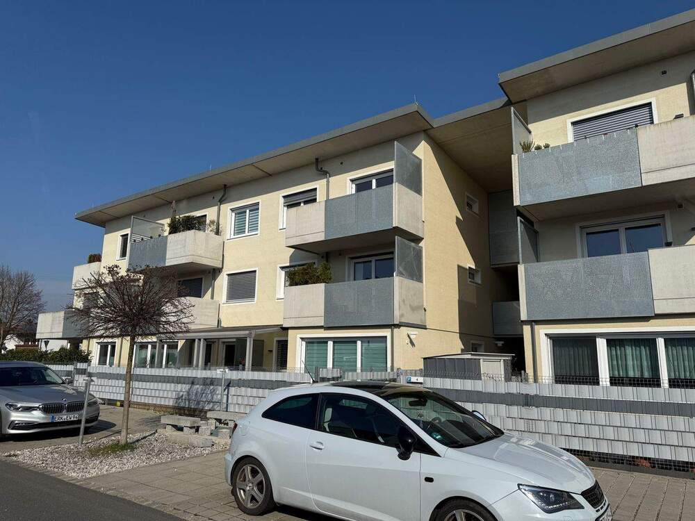 Thumbnail-Moderne 2-Zimmer-Wohnung mit Balkon und Bergblick in sonniger Lage von Freilassing