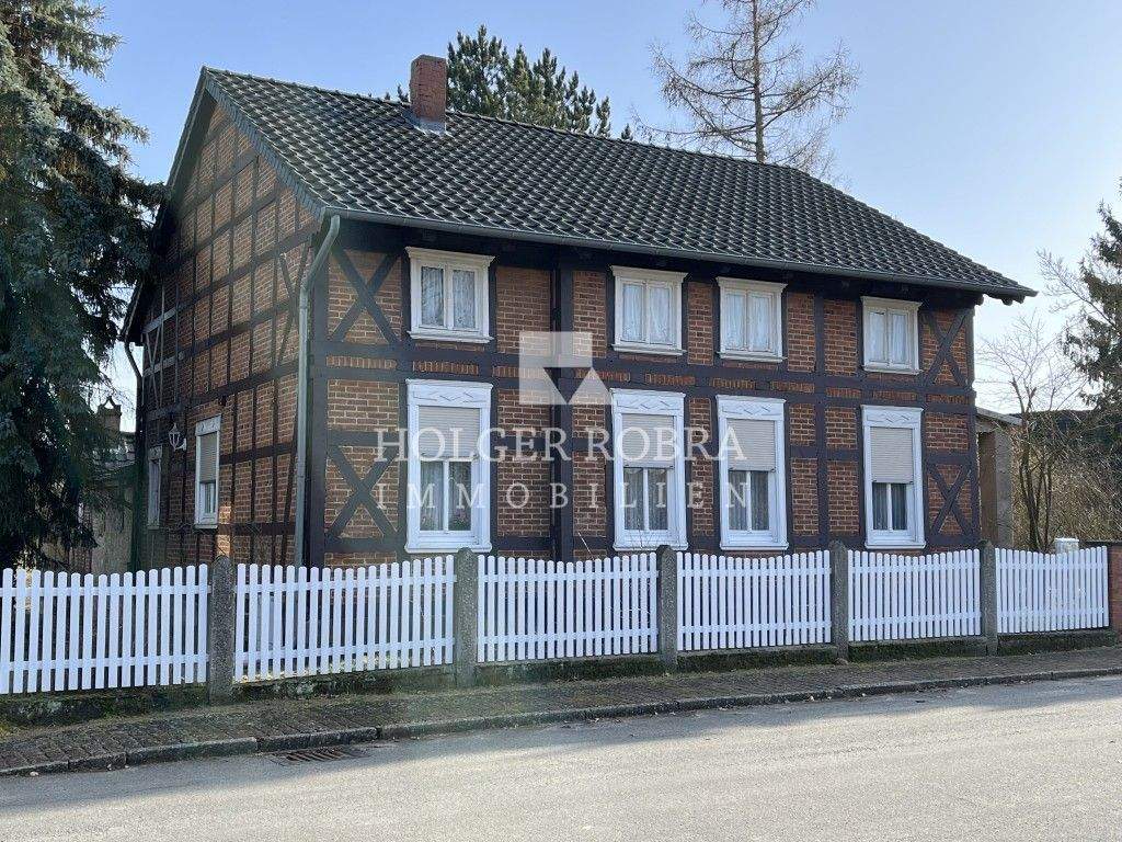 Thumbnail-Historisches Haus auf großem Grundstück!