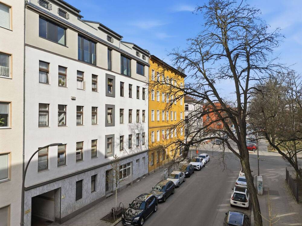 Thumbnail-Stilvolle Dachgeschosswohnung in Spandau - 2 Zimmer, EBK und Balkon nahe Havel Altstadt Spandau
