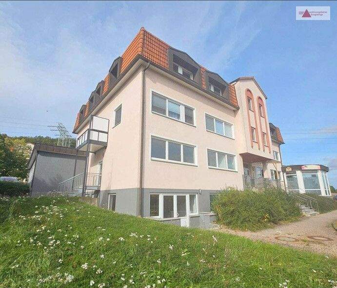 Thumbnail-Ihr neues Zuhause im Grünen - moderne 3-Raum-Wohung mit PKW Stellplatz