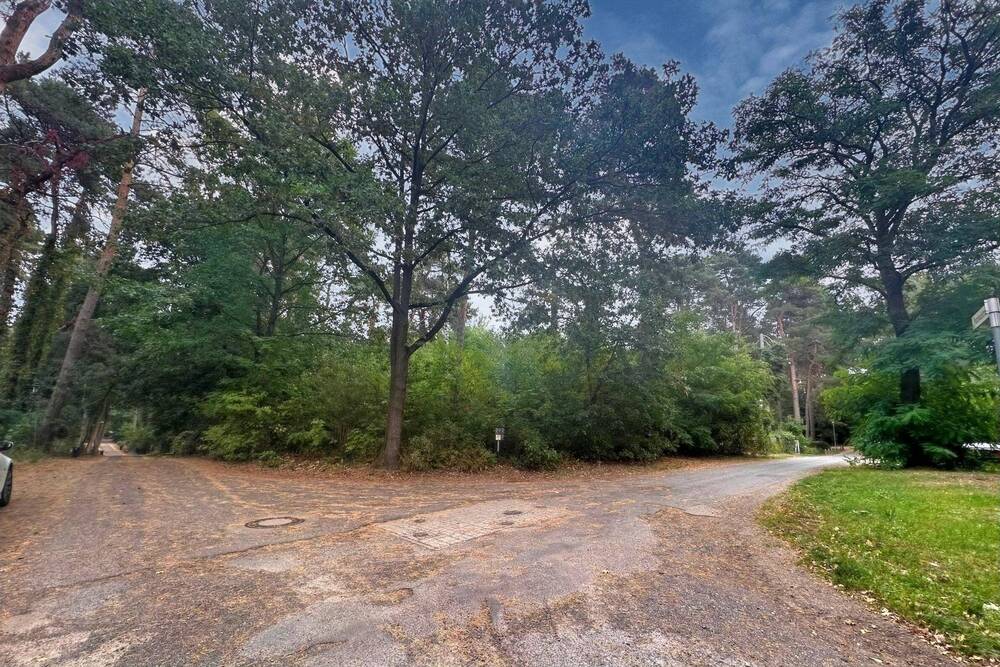 Thumbnail-Eckgrundstück in Groß Glienicke am Waldrand und in Wassernähe!