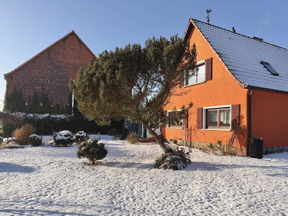 Thumbnail-Einfamilienhaus viel Potenzial: großes Grundstück mit Scheune und Garage