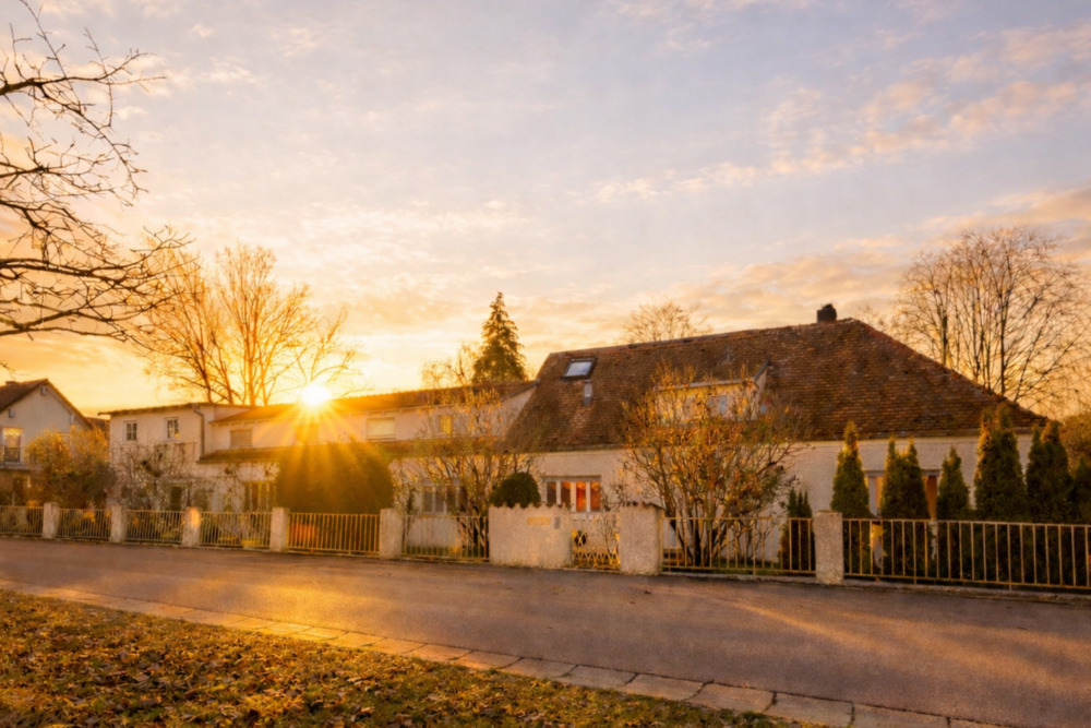 Thumbnail-Stilvoll wohnen mit Hauscharakter - Eigentumswohnung mit Potential 