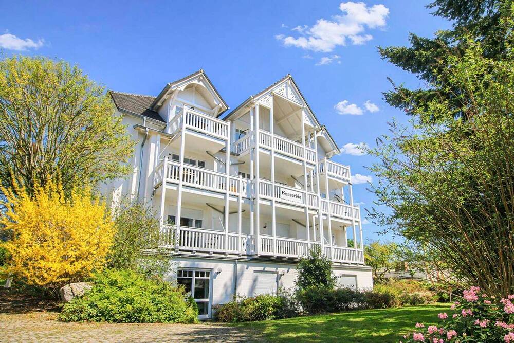 Thumbnail-Stilvolle Maisonette-Wohnung mit Terrasse, Balkon und Stellplatz