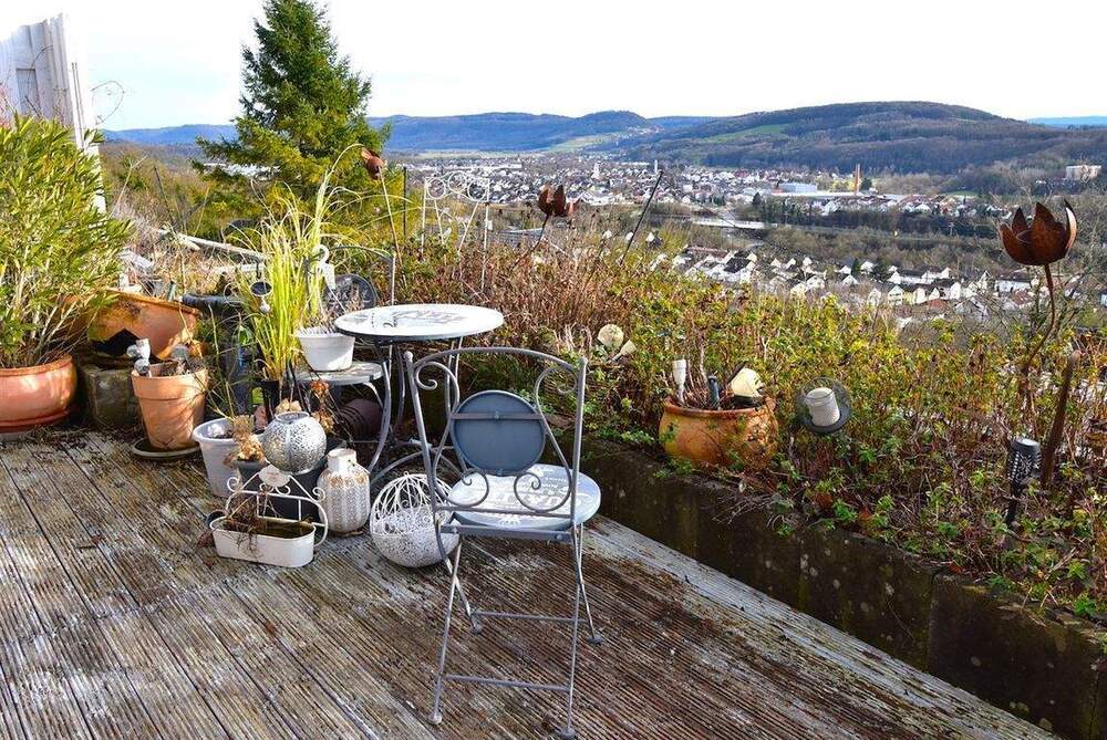 Thumbnail-Panorama Pur! 2 Zi.- Terrassenwohnung in Tiengen!