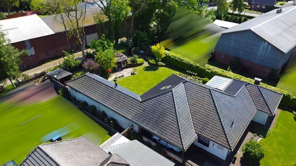 Thumbnail-Großzügiger Winkelbungalow in ruhiger Wohnlage mit Ausbaureserve und gepflegtem Garten