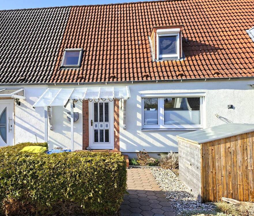 Thumbnail-Kleines Reihenhaus mit Garten