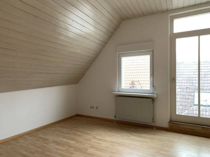 Helle Wohnung im DG
