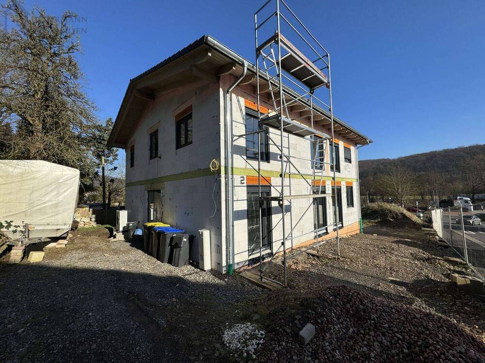 Thumbnail-Fast fertig - Innenausbau nach eigenen Wünschen gestalten!