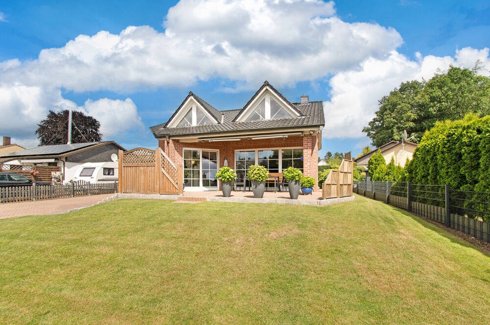 Thumbnail-Großzügiges Einfamilienhaus in perfektem Zustand - In ruhiger Lage von Quickborn