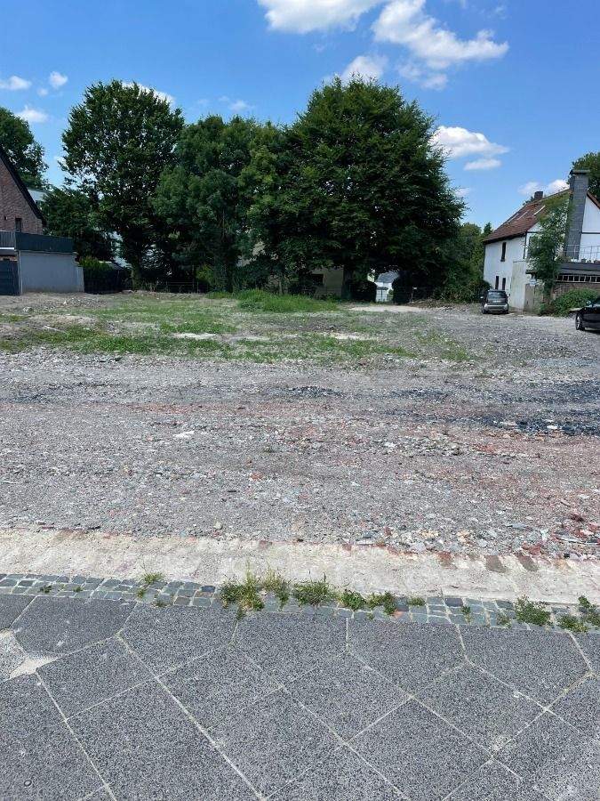 Thumbnail-*** Baugrundstück in Ortskernlage, knapp 2.200 BGF plus Tiefgaragen möglich ***