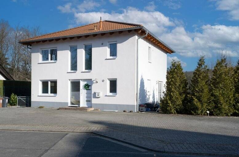 Thumbnail-Haus mit Einliegerwohnung in 67705 Stelzenberg