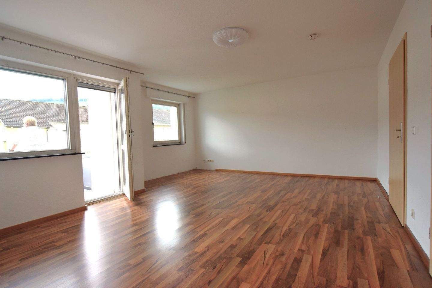 Thumbnail-3-Zimmer Wohnung in Oberkochen mit Balkon in ruhiger Lage