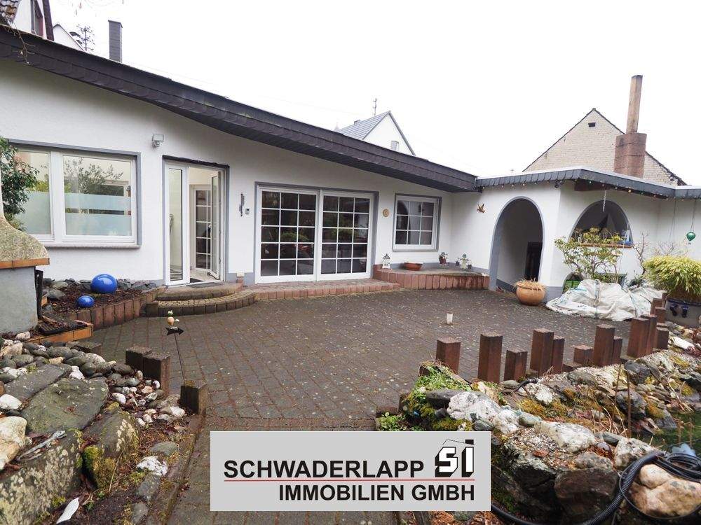 Thumbnail-Vielseitiges Wohnhaus mit gepflegtem Grundstück in ruhiger Lage von Wirscheid