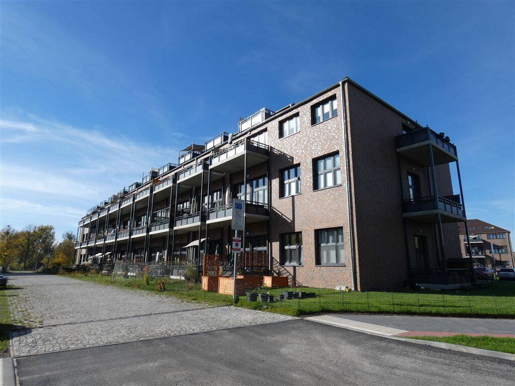 Thumbnail-ZUM 01.06.2026 - Geräumige 2-Zimmer-Wohnung im Wohnpark 