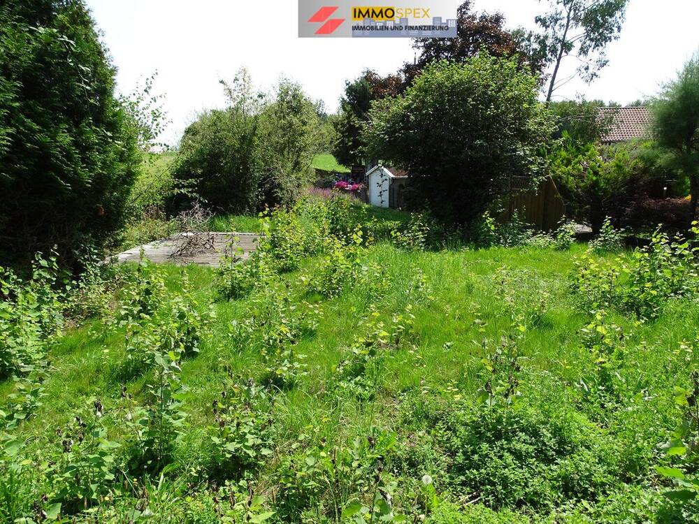 Thumbnail-Einmalige Gelegenheit: großes frei stehendes Einfamilienhaus, welcher auch also Zweifamilien- oder Mehrgenerationenhaus genutzt werden kann (das Haus