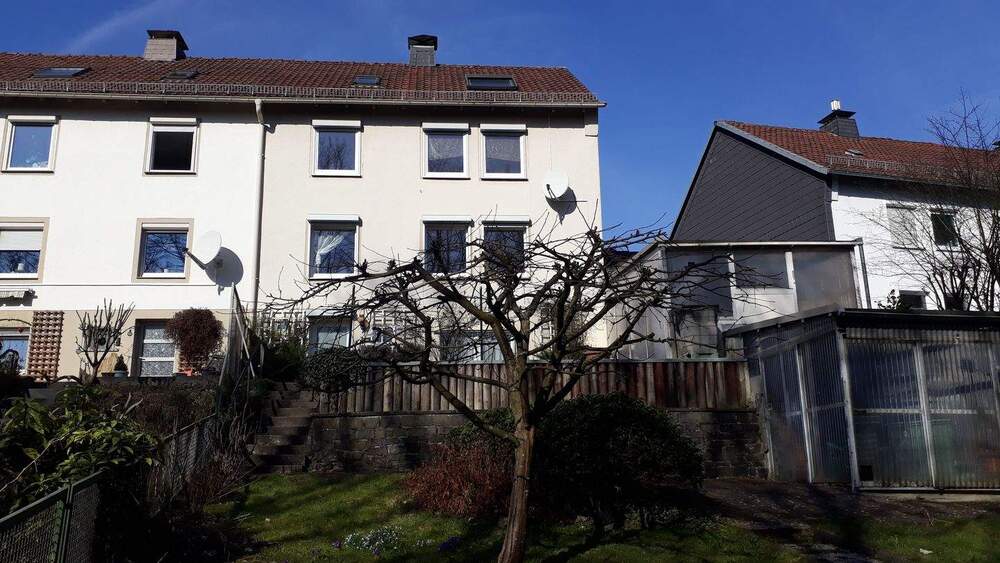 Thumbnail-Reihenendhaus - auch für zwei Familien in Lüdenscheid - Buckesfeld