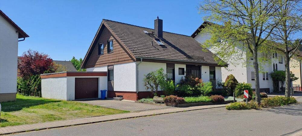 Thumbnail-Ubstadt *** Großzügiges Ein- bis Zweifamilienhaus mit Wintergarten und sonnigem Südgarten in zentraler Lage!