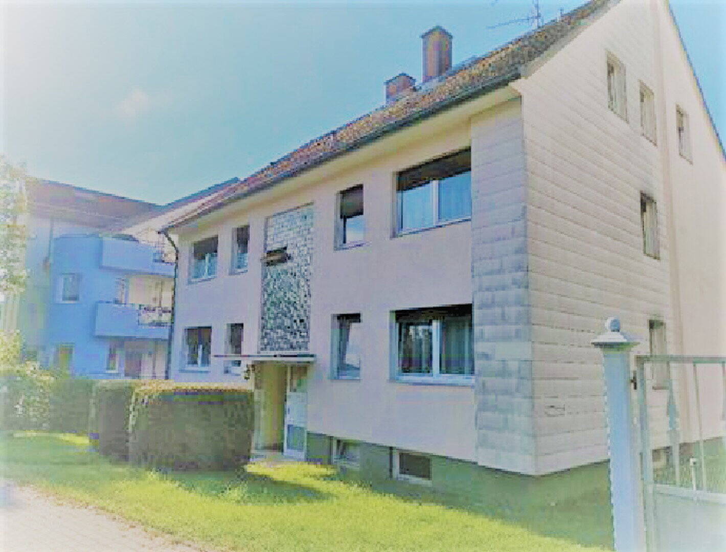 Thumbnail-Zu vermieten in Liederbach 2-Zi-DG Wohnung