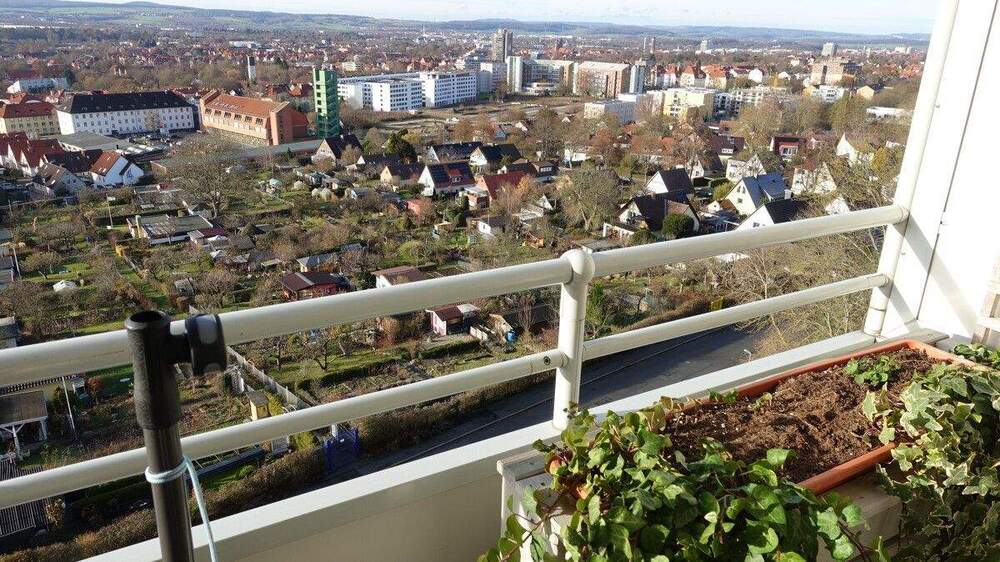 Thumbnail-Schicke vermietete Eigentumswohnung mit Weitblick