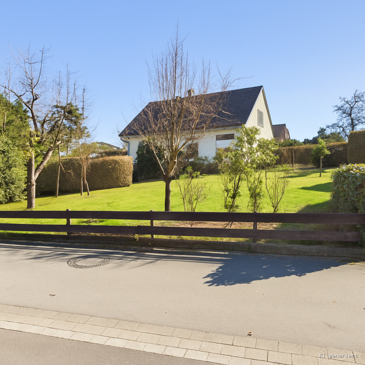 Thumbnail-Attraktives Zweifamilienhaus mit zusätzlichem Baugrundstück in ruhiger Lage von Rhynern