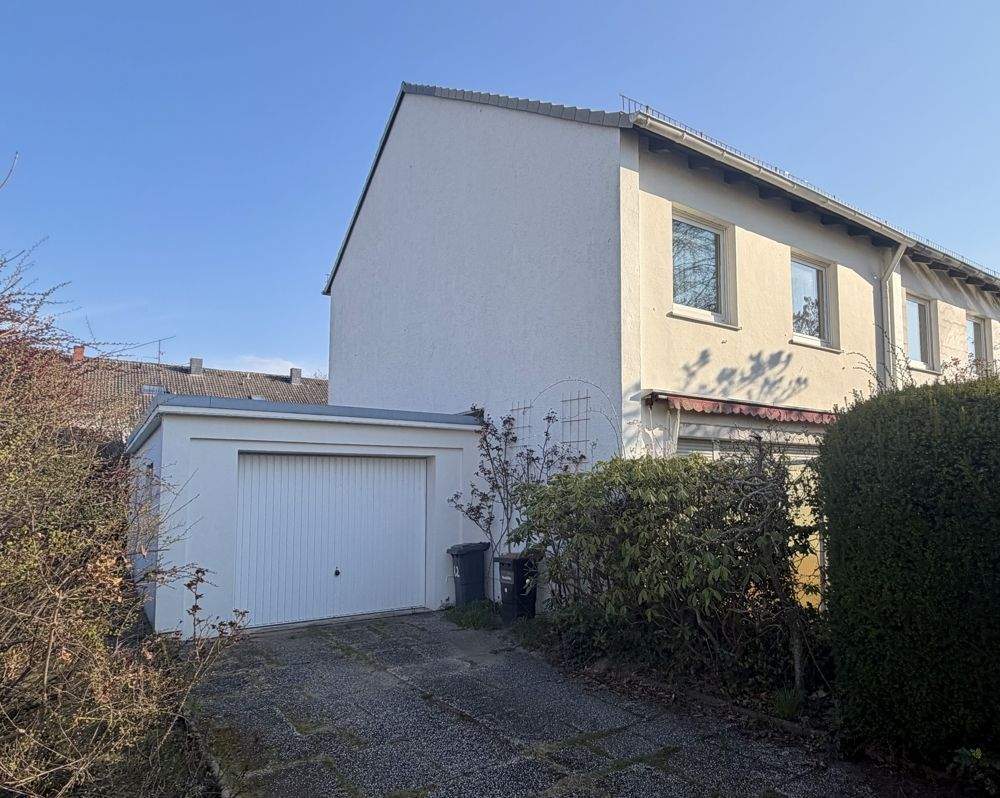 Thumbnail-Reihenendhaus mit angrenzender Garage in Bremen Huchting