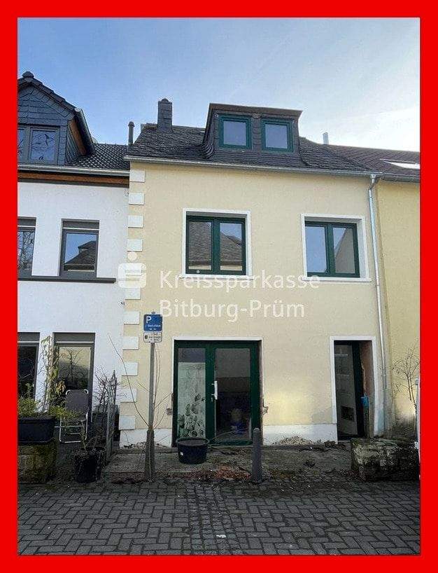 Thumbnail-Reihenhaus mit umfangreichen Renovierungen