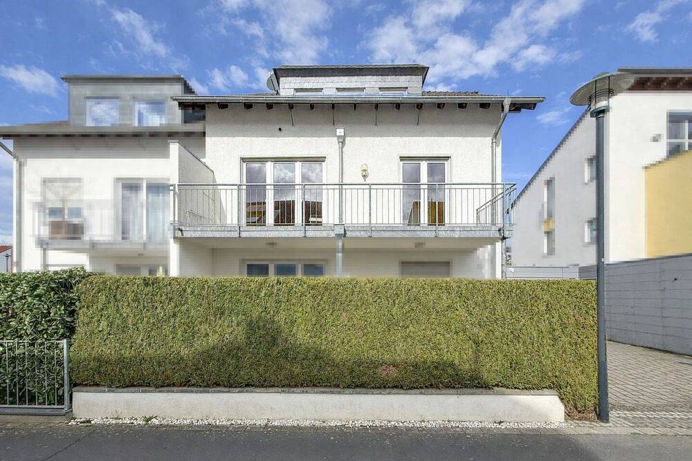 Thumbnail-Stilvolles Wohnen mit Haus-Charakter in ruhiger Lage! Ein Zuhause mit Herz und Platz für die Familie!