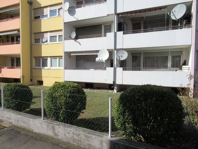 EG mittig mit Balkon
