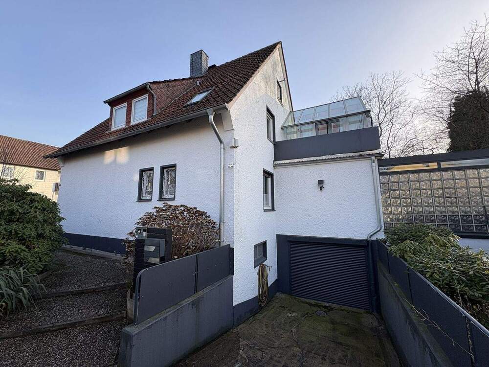 Thumbnail-Attraktive Gelegenheit: Stilvolles Einfamilienhaus mit Garten!