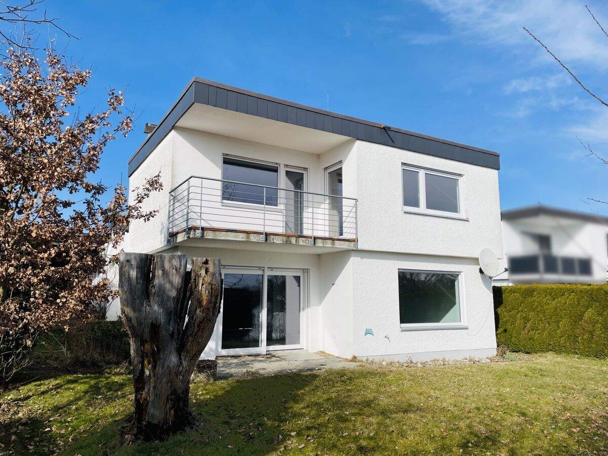 Thumbnail-Einfamilienhaus mit Einliegerwohnung und Doppelgarage in Senden