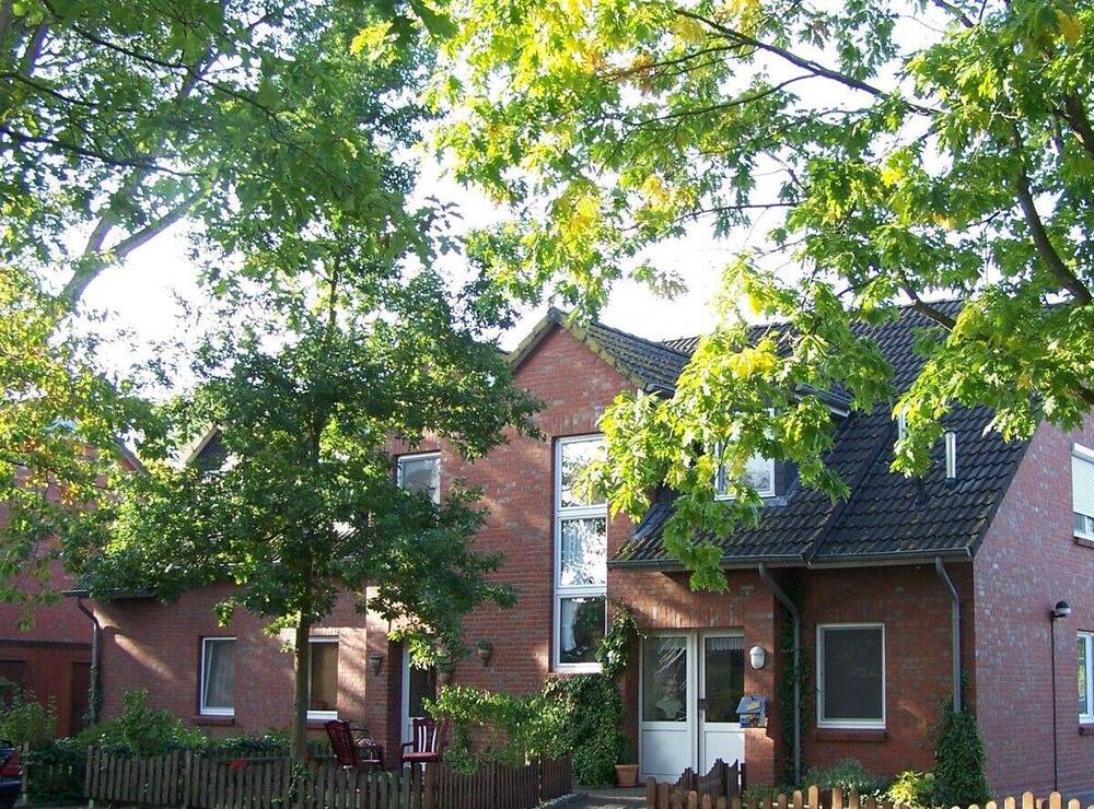 Thumbnail-Möblierte Wohnung mit Loggia und Einstellplatz!