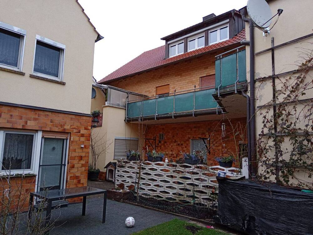 Thumbnail-Investmentchance: Wohn- und Geschäftshaus mit Potenzial zur Schaffung zusätzlichen Wohnraums