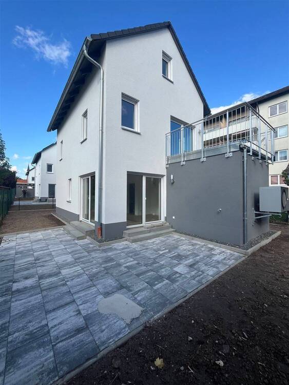 Thumbnail-Schlüsselfertig & Provisionsfrei! - Drei EFH zur Selbstverwirklichung in Oberhaid zu verkaufen!