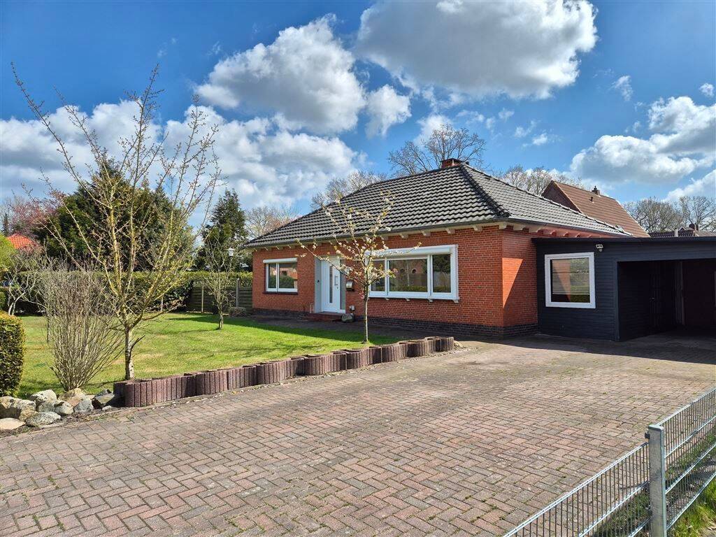 Thumbnail-Gemütlich wohnen in Cleverns - Bungalow auf kleinem, schönen Grundstück