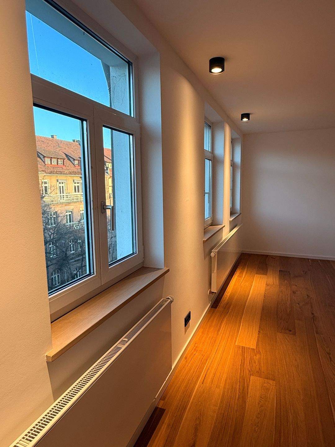 Thumbnail-RESERVIERT ** Nürnberg Nord - kernsanierte 4 Zimmer Wohnung mit Balkon, toller Aussicht & hohem Wohnkomfort **
