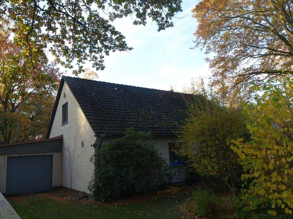 Thumbnail-Dickel: Ländlich gelegenes Einfamilienhaus mit Garage