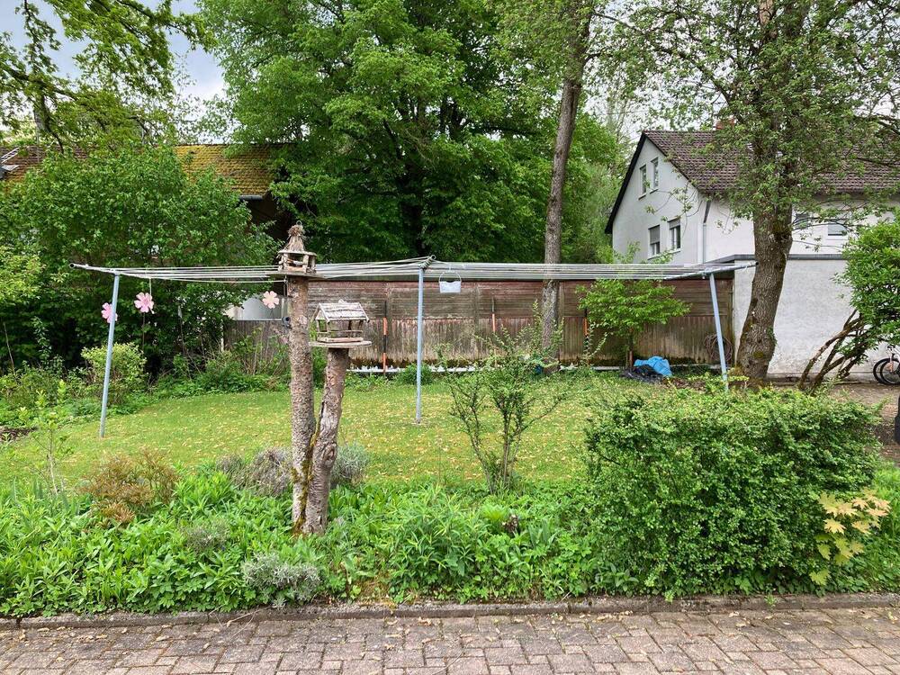 Thumbnail-Schönes großes Grundstück in ruhiger Siedlungslage