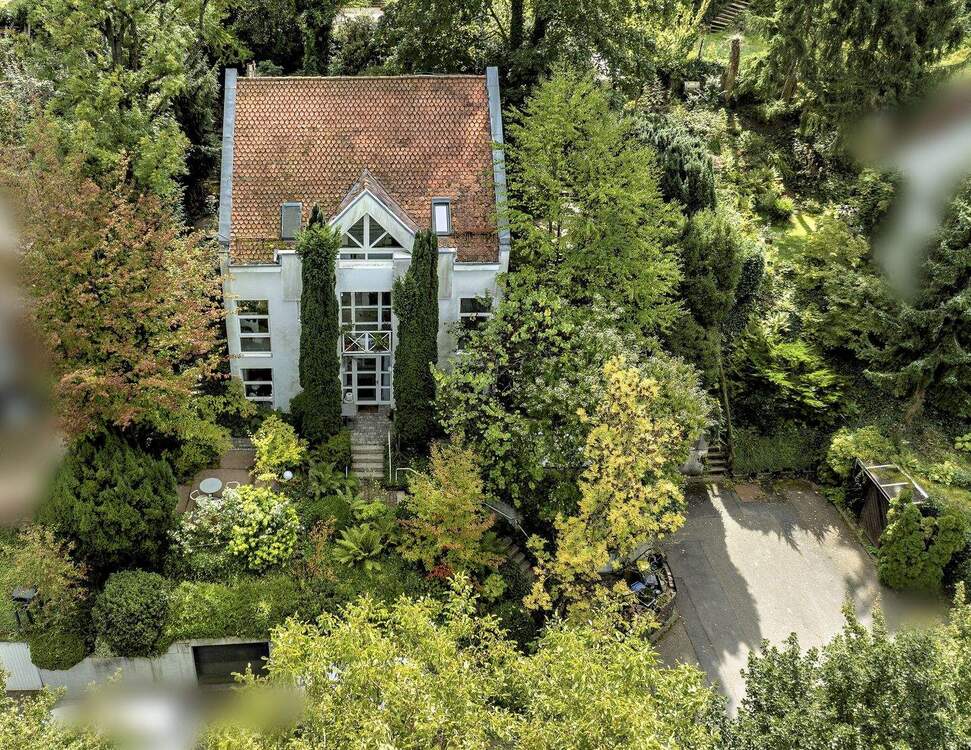 Thumbnail-Außergewöhnliches Split-Level-Architektenhaus – Privatsphäre, Panorama & pure Lebensqualität