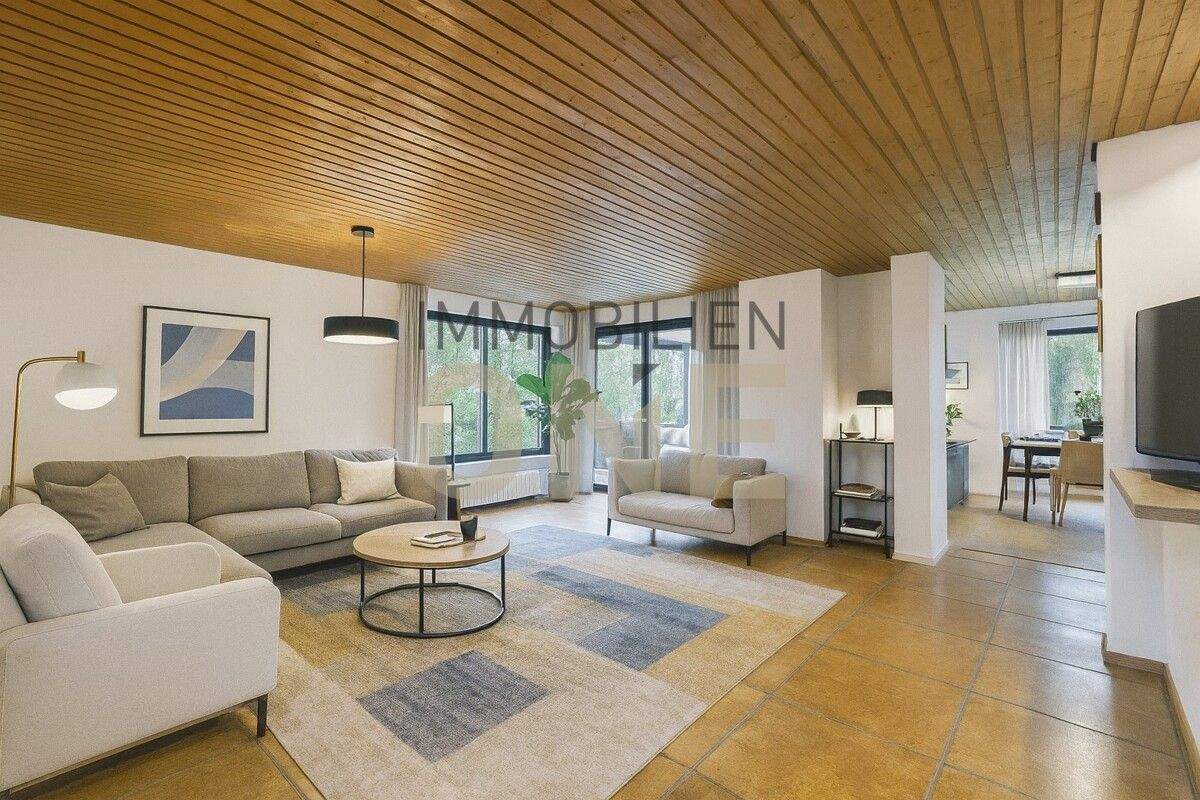 Thumbnail-Stark sanierungsbedürftiges Architektenhaus mit Einliegerwohnung, Garten und Potenzial für die ganze Familie