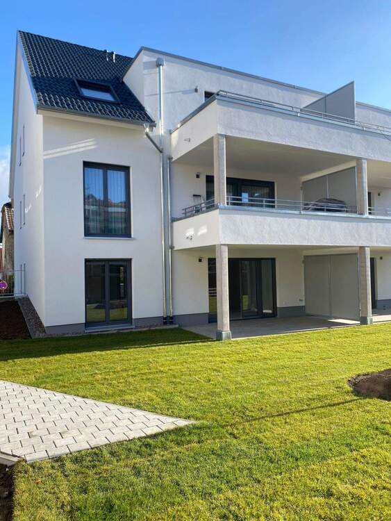 Thumbnail-3-Zimmer Neubau-Wohnung mit TG-Stellplatz und 70 m² Sonnengarten