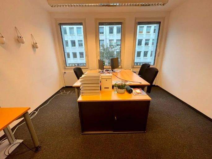Thumbnail-Direkt am Friesenplatz: Flexibles, möbliertes 24m² Büro - sofort verfügbar