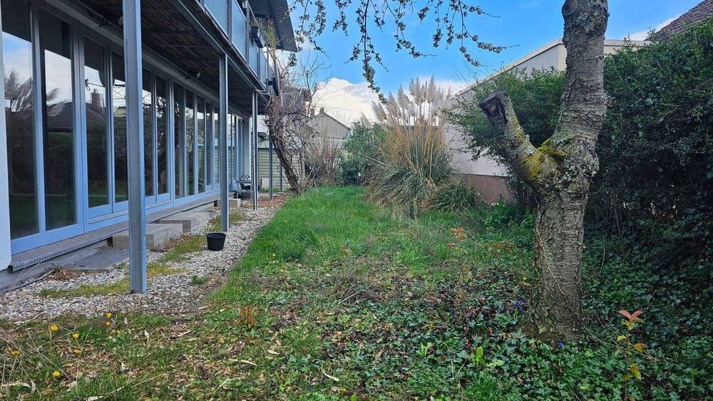 Thumbnail-Zweifamilienhaus in bevorzugt ruhiger Lage mit dem gewissen ETWAS !